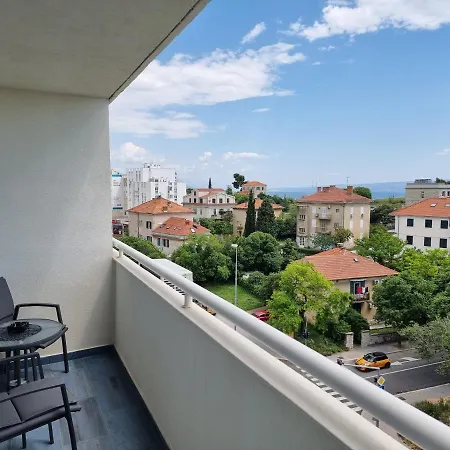 Apartman Nike Apartment *